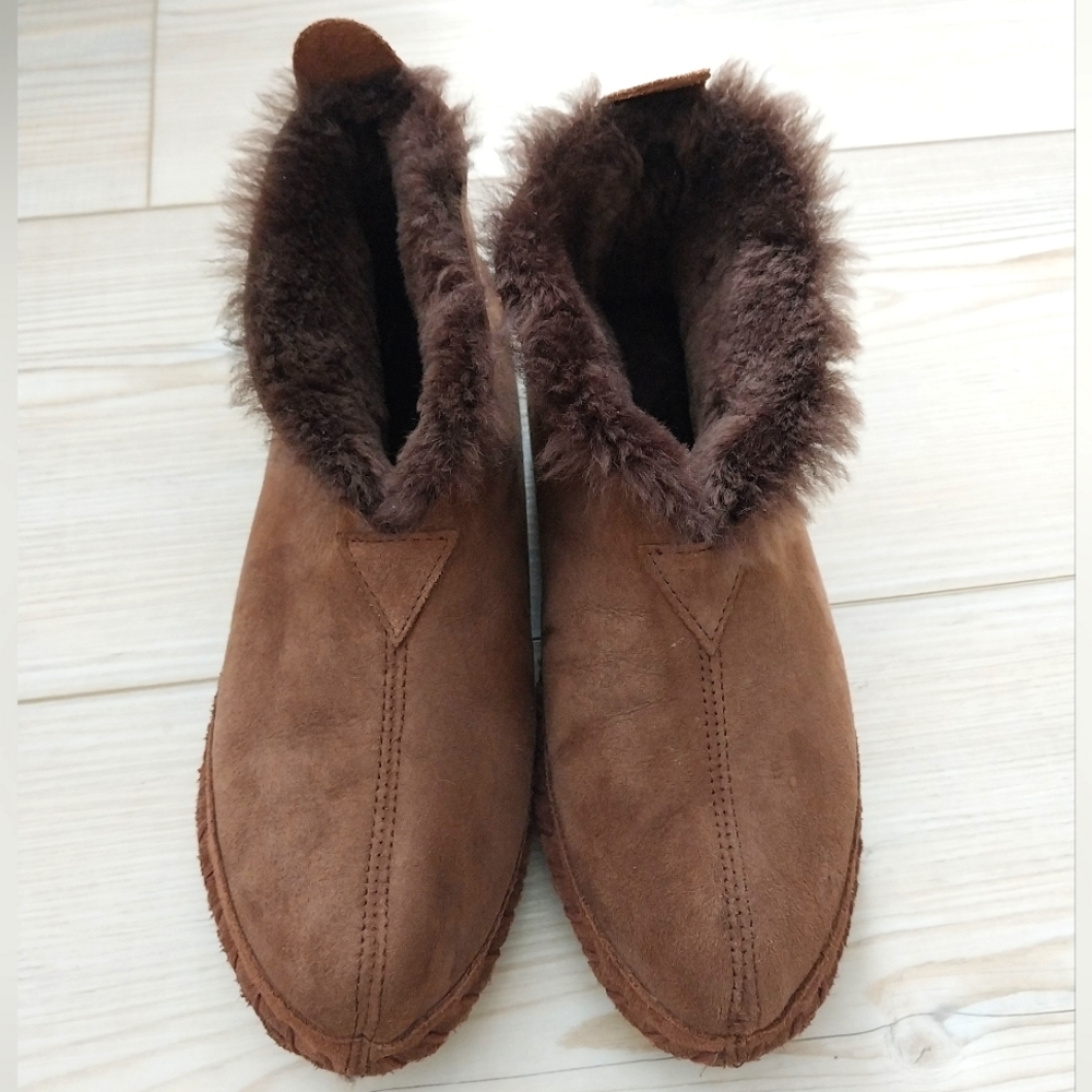 L.L. Bean Wicked Good Slippers